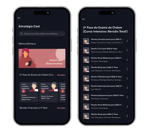 Smartphone com o app Estratégia